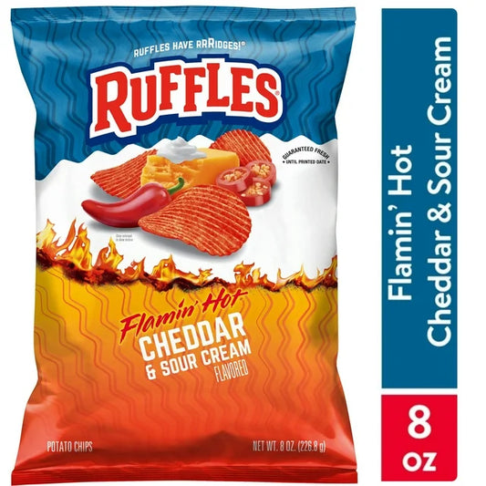 Ruffles 火焰热切达酸奶油 8 盎司